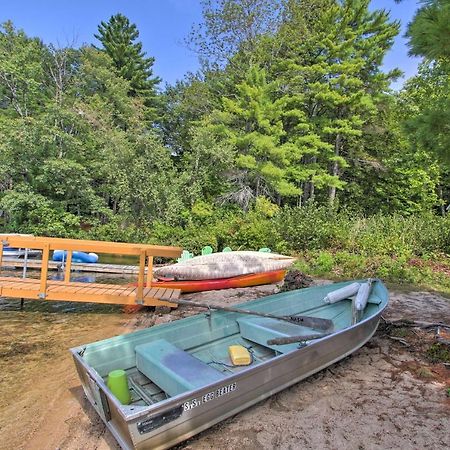 Panther Pond Cabin With 200 Ft Sand Beach And Dock! Villa Raymond Exterior photo